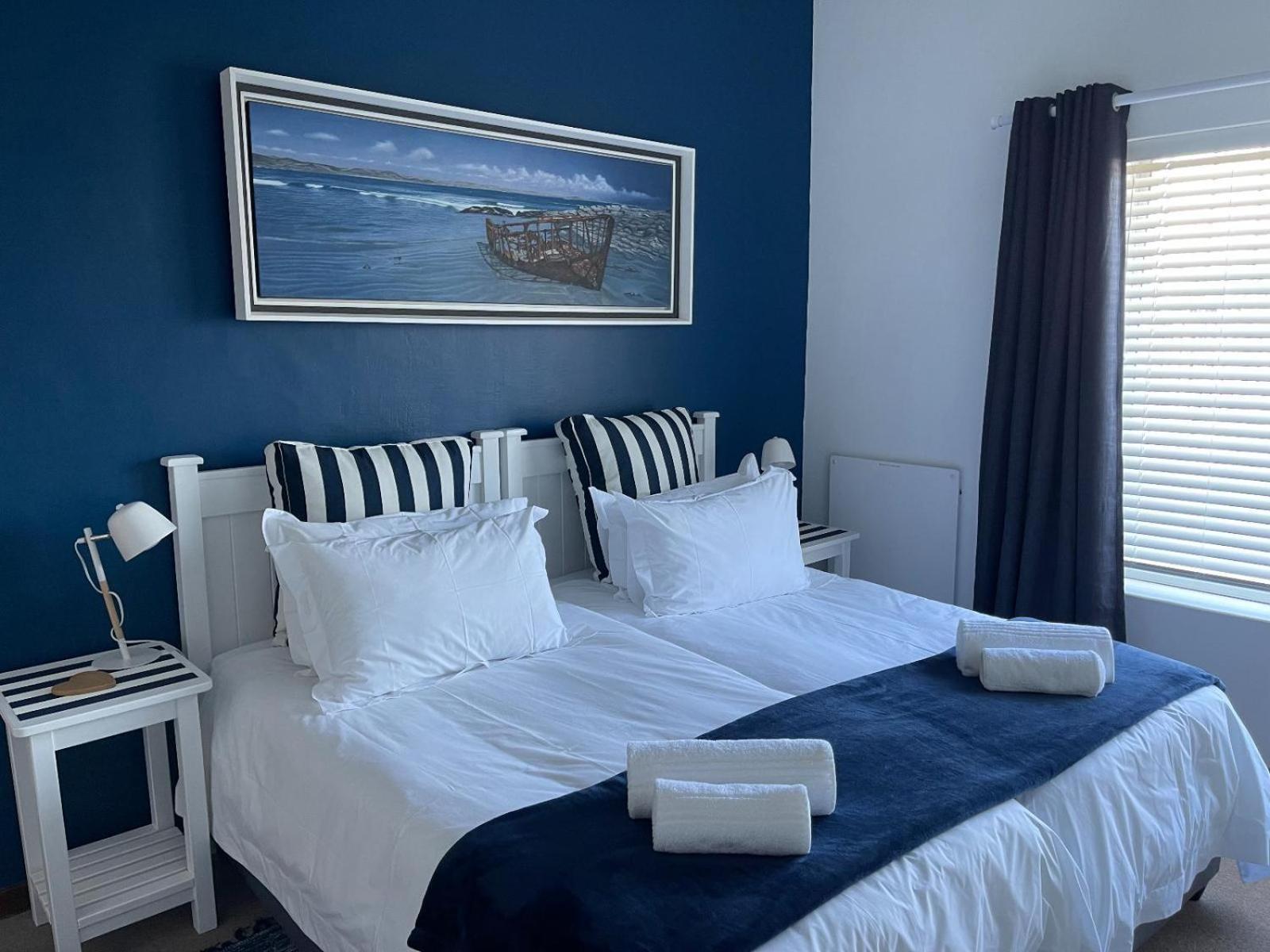 Footprints In Kleinmond Hotel ภายนอก รูปภาพ