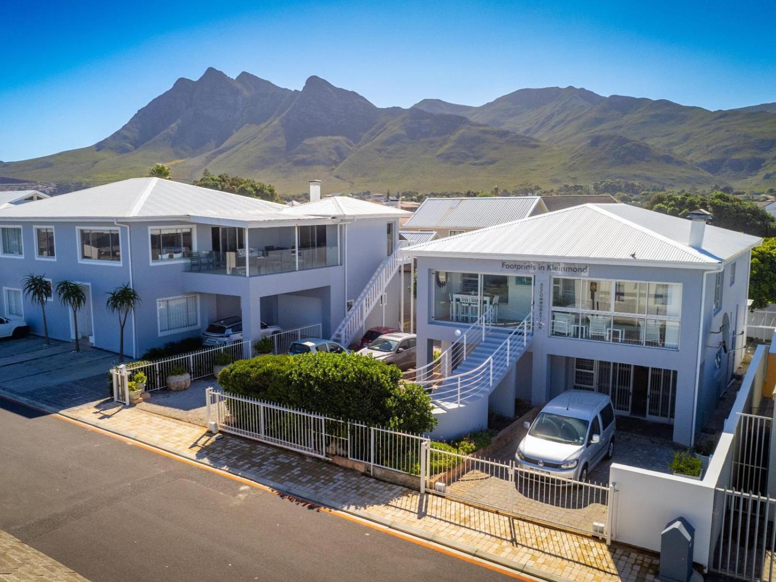 Footprints In Kleinmond Hotel ภายนอก รูปภาพ